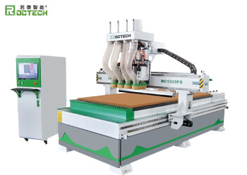  Routine maintenance of  CNC cutting machine
